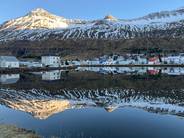 Round the fjords, to the ferry&nbsp;port